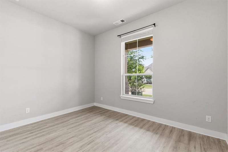 1108 Claiborne Drive, Aubrey TX 76227 - Photo 14