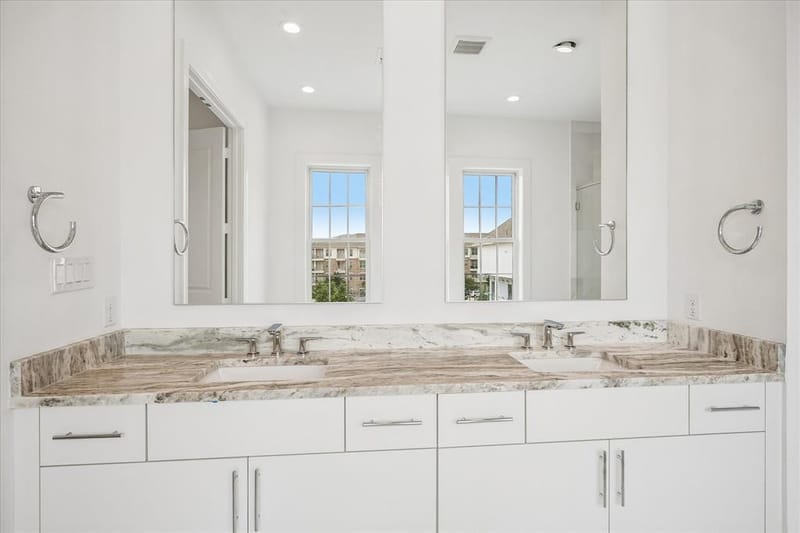 14953 Holly Street, Addison TX 75001 - Photo 12