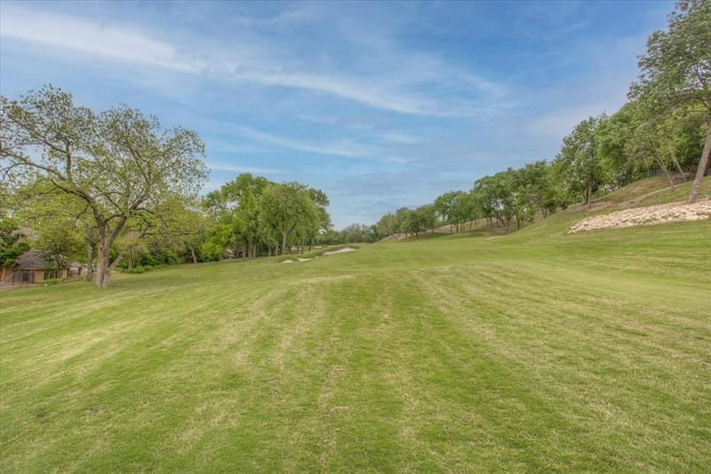 804 Roaring Springs Road, Fort Worth TX 76114 - Photo 39