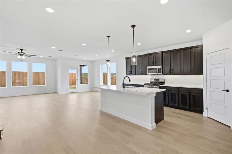 4620 Commack Drive, Fort Worth TX 76135 - Photo 14