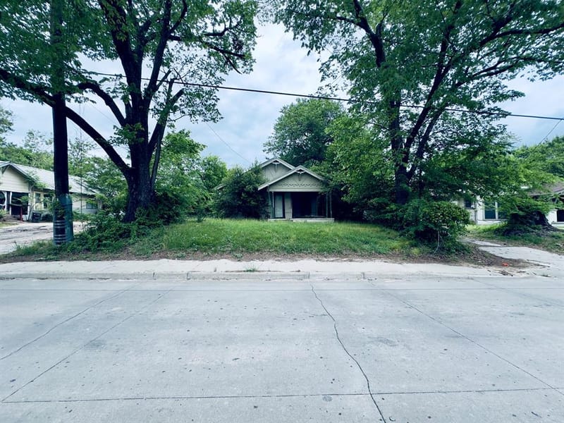 606 Houston Street, Sulphur Springs TX 75482 - Photo 8