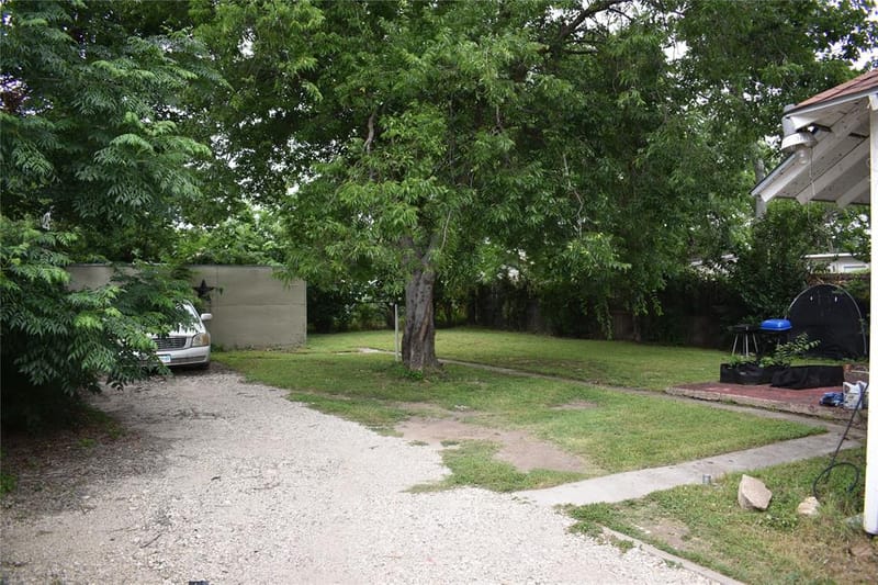 811 Buckalew Street, Dallas TX 75208 - Photo 27