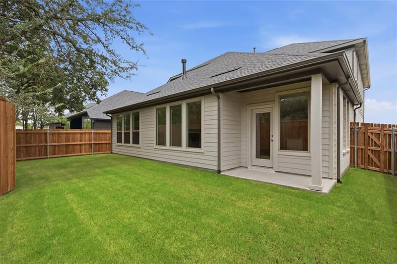 4641 Commack Drive, Fort Worth TX 76135 - Photo 32