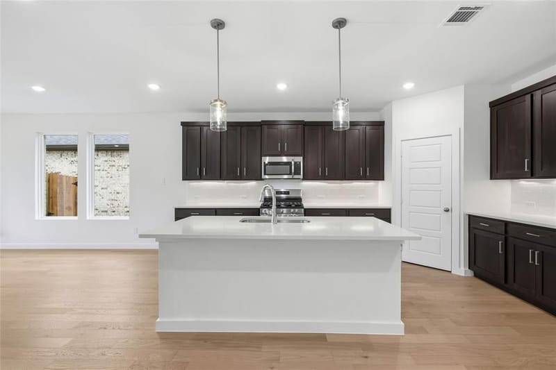 6717 Serenity Drive, Fort Worth TX 76135 - Photo 13