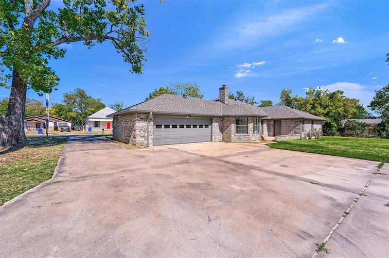 608 North Avenue, Whitesboro TX 76273 - Photo 7