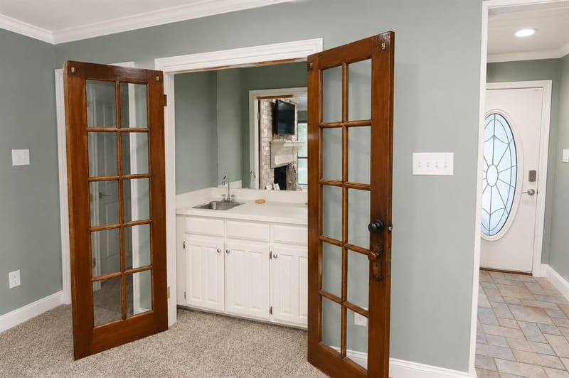 3302 Westgrove Drive, Arlington TX 76001 - Photo 6