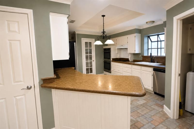 3302 Westgrove Drive, Arlington TX 76001 - Photo 13
