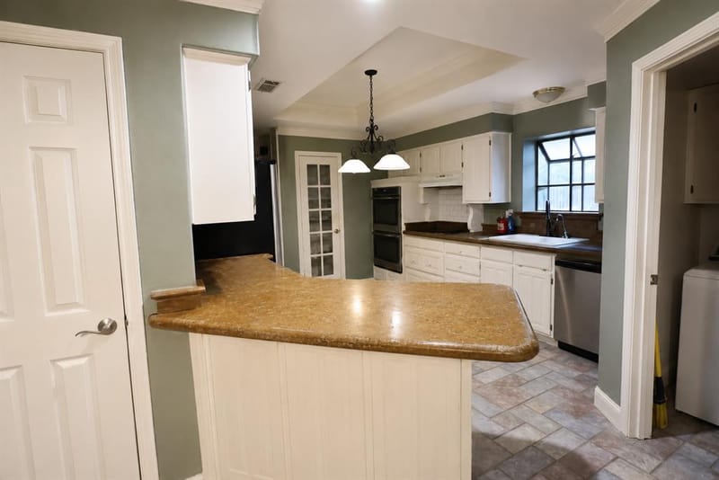 3302 Westgrove Drive, Arlington TX 76001 - Photo 12