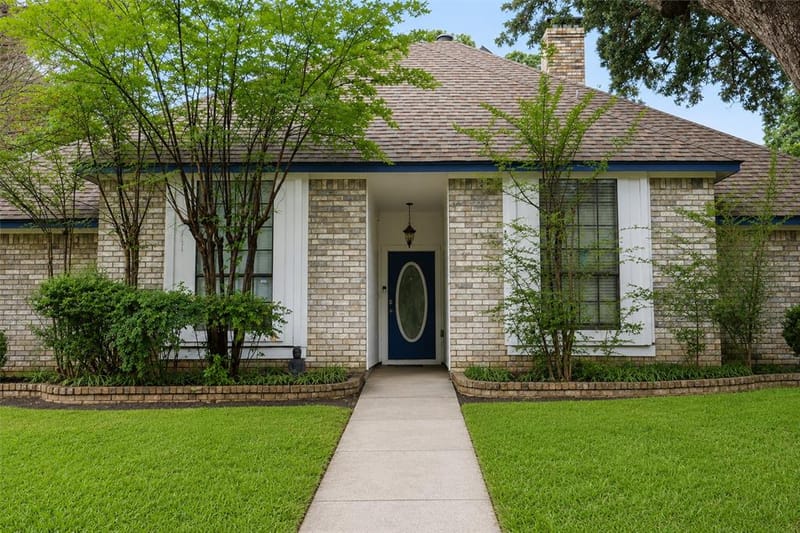 3302 Westgrove Drive, Arlington TX 76001 - Photo 3