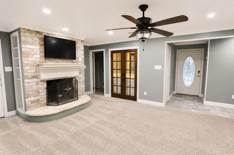 3302 Westgrove Drive, Arlington TX 76001 - Photo 8