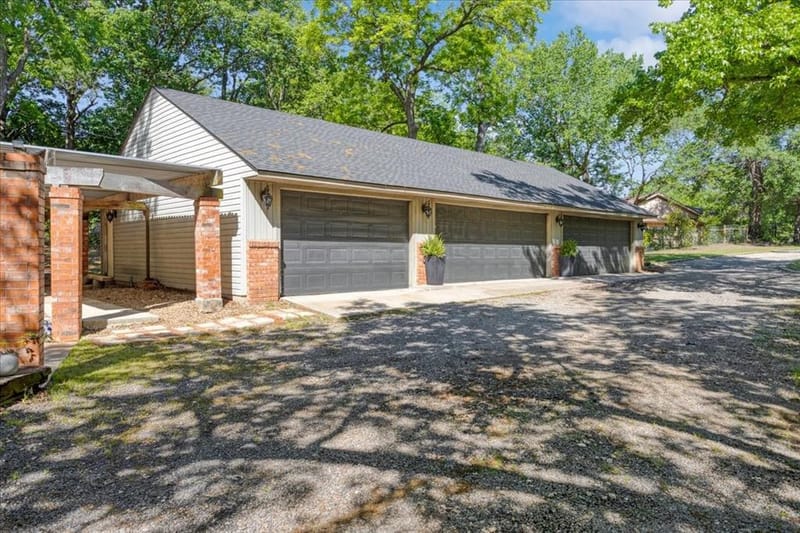 1000 Yorkshire Drive, Sherman TX 75092 - Photo 34