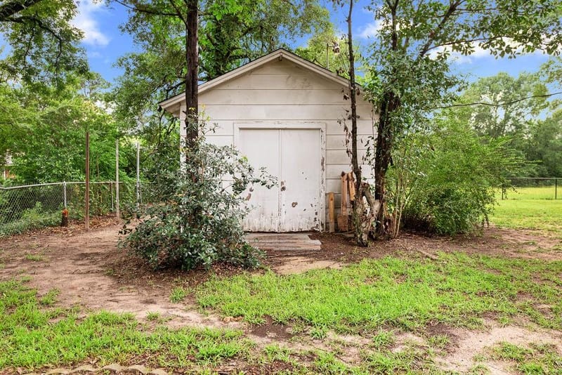 725 W BLAIR ST, Mineola TX 75773 - Photo 27