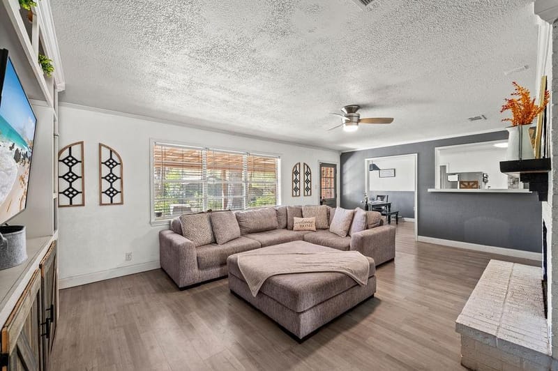 725 W BLAIR ST, Mineola TX 75773 - Photo 8