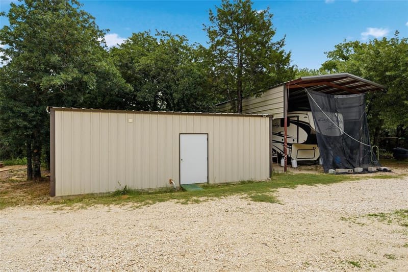 154 HCR 1217, Blum TX 76627 - Photo 27