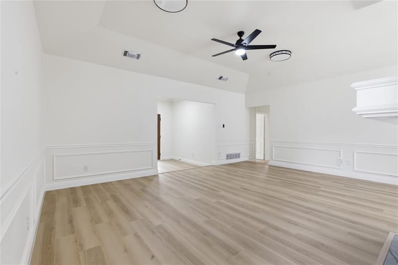 237 Bradford Drive, Hurst TX 76053 - Photo 9