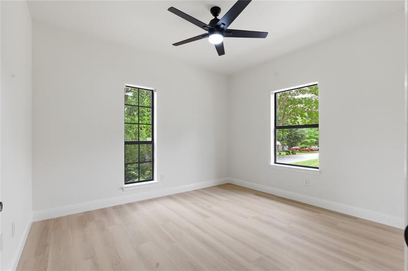 237 Bradford Drive, Hurst TX 76053 - Photo 25