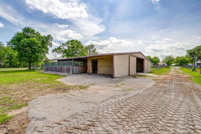 2196 Old Agnes Road, Weatherford TX 76088 - Photo 31
