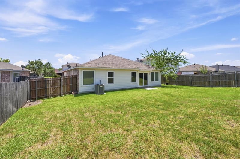 1409 Dundee Drive, Arlington TX 76002 - Photo 23