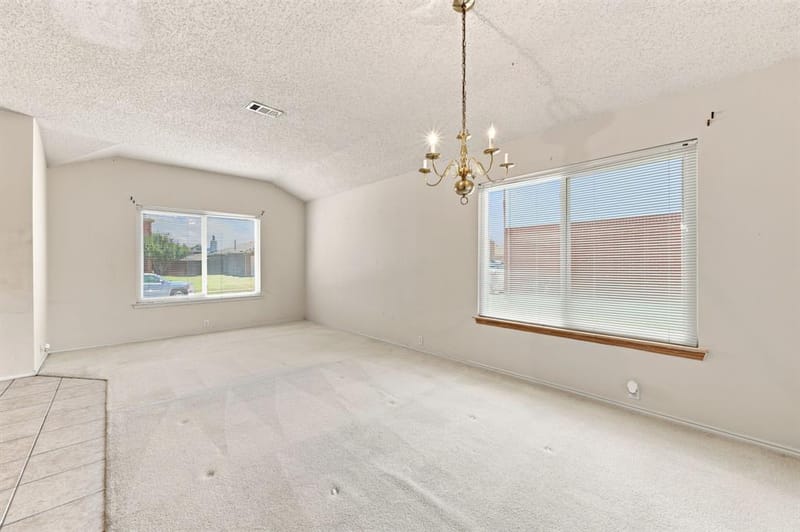 1409 Dundee Drive, Arlington TX 76002 - Photo 6