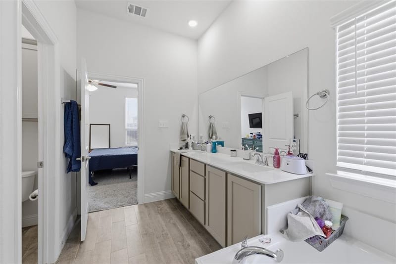 10916 Glover Lane, Aubrey TX 76227 - Photo 20