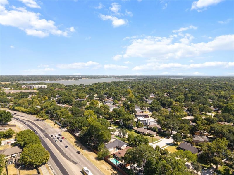 7103 Wake Forrest Drive, Dallas TX 75214 - Photo 30