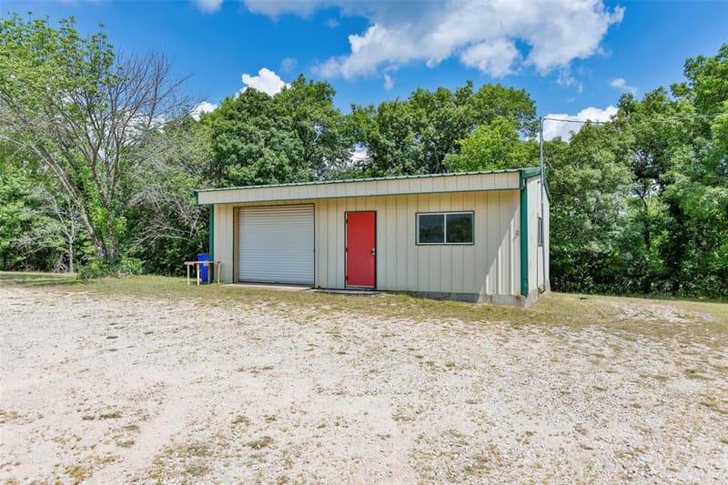 154 Parkview, Gainesville TX 76240 - Photo 36
