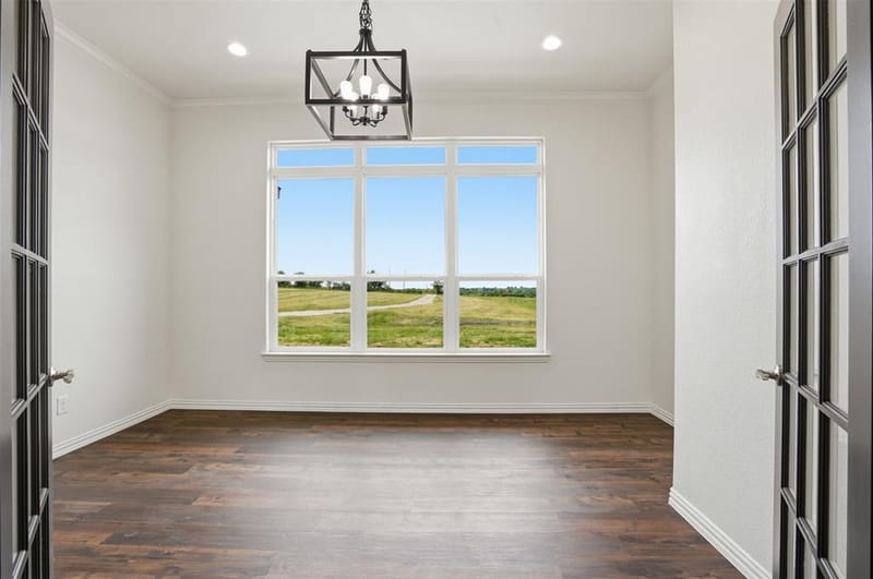 6720 county road 302, Grandview TX 76050 - Photo 8