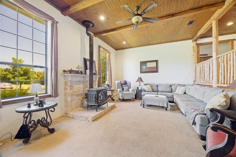 744 County Road 4910, Trenton TX 75490 - Photo 6