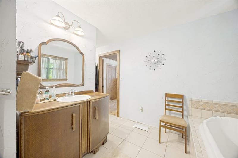 744 County Road 4910, Trenton TX 75490 - Photo 24