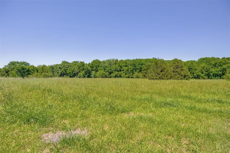 744 County Road 4910, Trenton TX 75490 - Photo 34