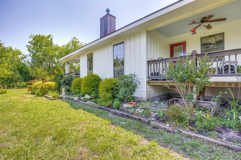 744 County Road 4910, Trenton TX 75490 - Photo 31