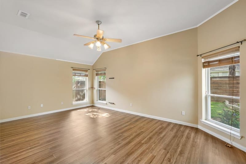 3317 Tiverton Court, Arlington TX 76001 - Photo 23