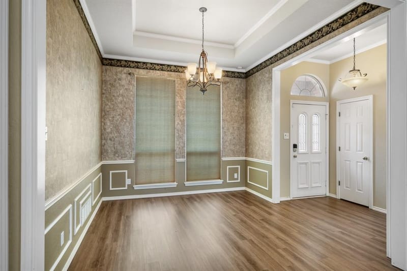 3317 Tiverton Court, Arlington TX 76001 - Photo 6