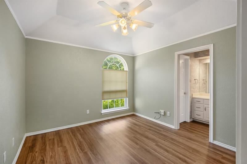 3317 Tiverton Court, Arlington TX 76001 - Photo 17