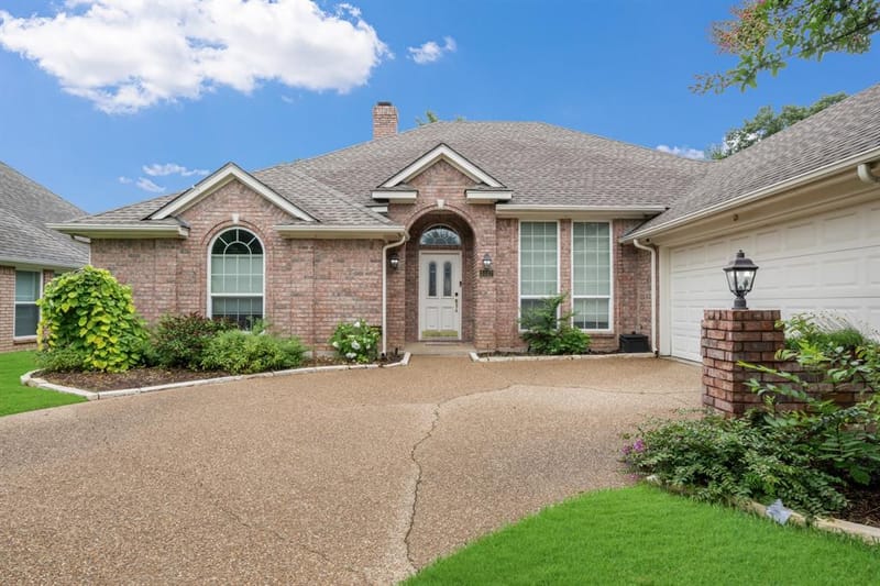 3317 Tiverton Court, Arlington TX 76001 - Photo 34
