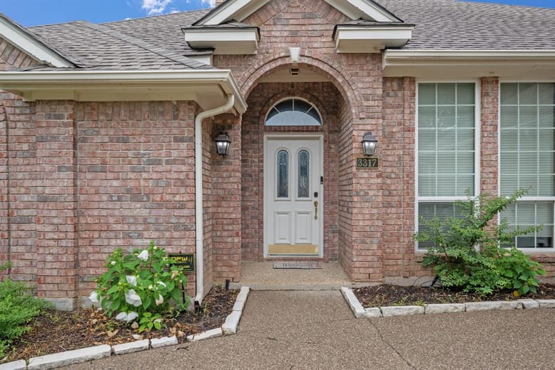 3317 Tiverton Court, Arlington TX 76001 - Photo 33