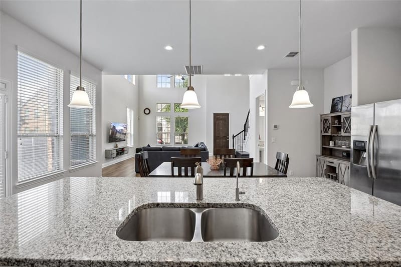 3709 Cliffstone Way, McKinney TX 75070 - Photo 11