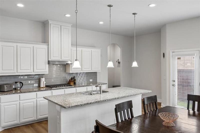 3709 Cliffstone Way, McKinney TX 75070 - Photo 8