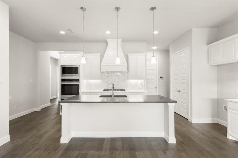 707 Brazos Drive, Van Alstyne TX 75495 - Photo 5