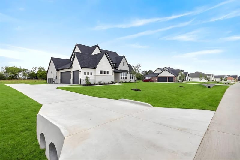 129 Aiden Drive, Waxahachie TX 75165 - Photo 3