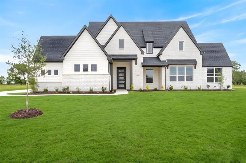 129 Aiden Drive, Waxahachie TX 75165