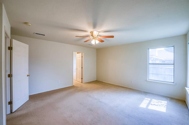 320 Shane Lane, Burleson TX 76028 - Photo 17