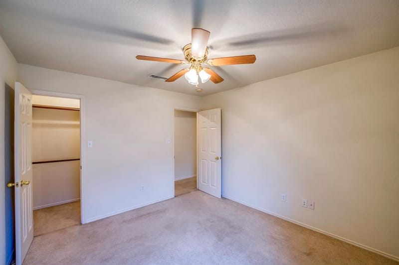 320 Shane Lane, Burleson TX 76028 - Photo 14