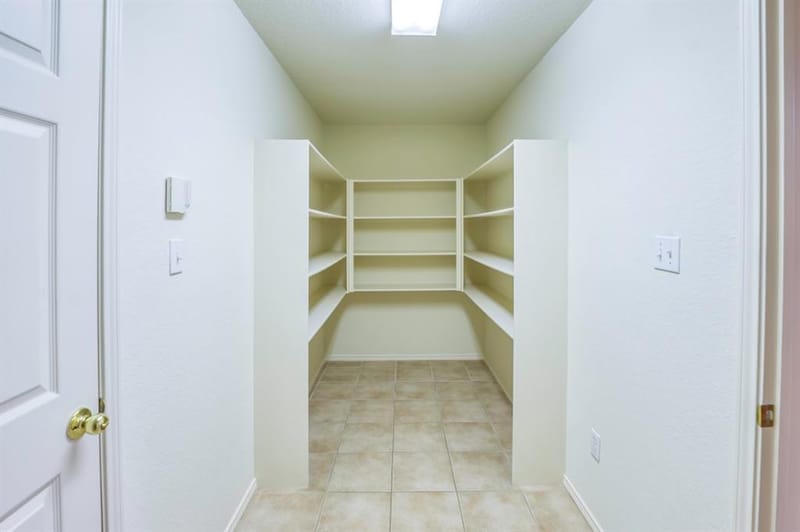 320 Shane Lane, Burleson TX 76028 - Photo 8