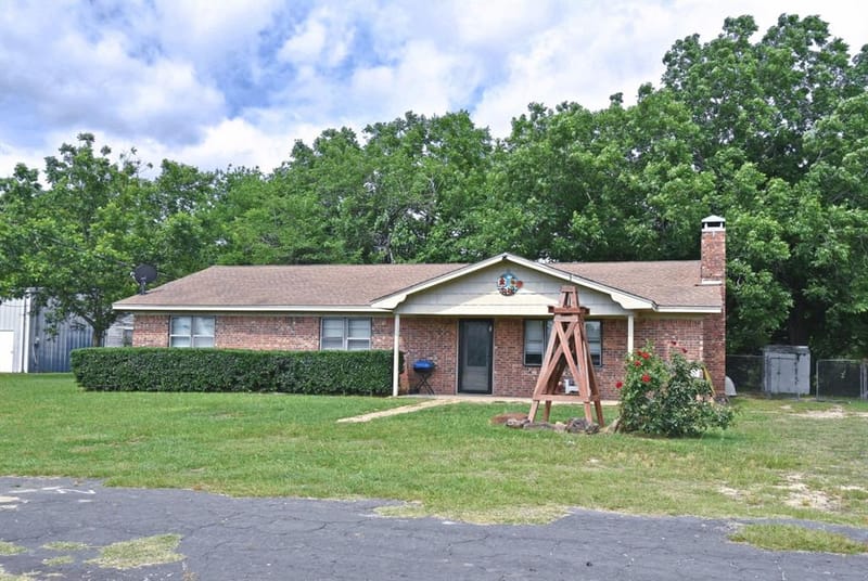 258 County Road 3199, Winnsboro TX 75494