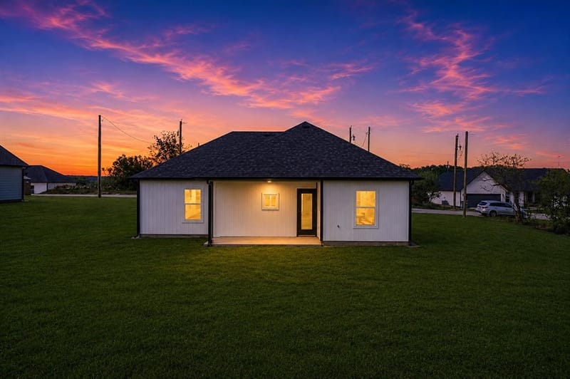 120 Brookview Drive, Bridgeport TX 76426 - Photo 25