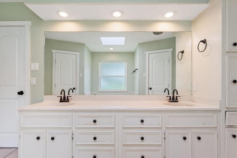 10025 Forest View Drive, Woodway TX 76712 - Photo 24