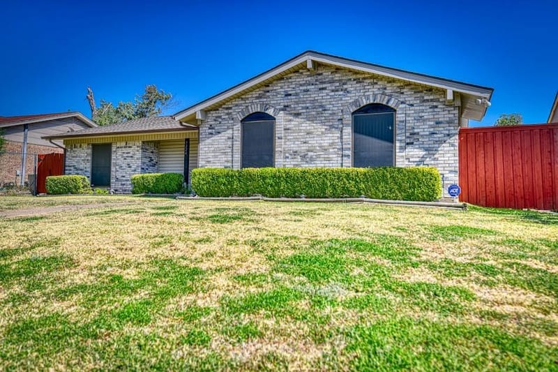 3224 Rockne Lane, Mesquite TX 75150