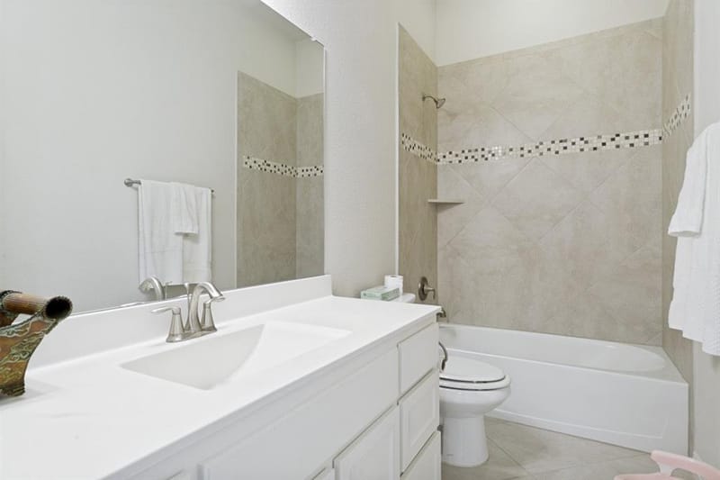 7906 Gulfstream Lane, Irving TX 75063 - Photo 26