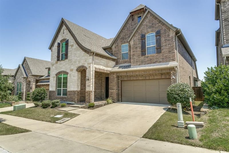 7906 Gulfstream Lane, Irving TX 75063 - Photo 3